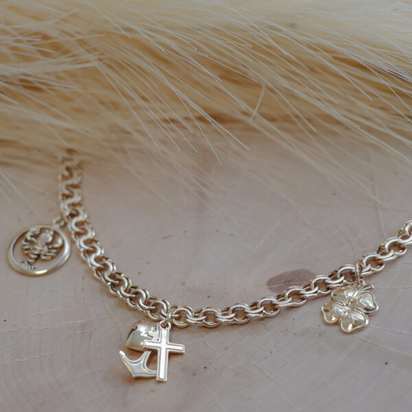 Bismarck armlænke med charms i 14 karat guld