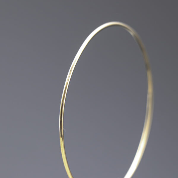 Italiensk armring i 18 karat guld