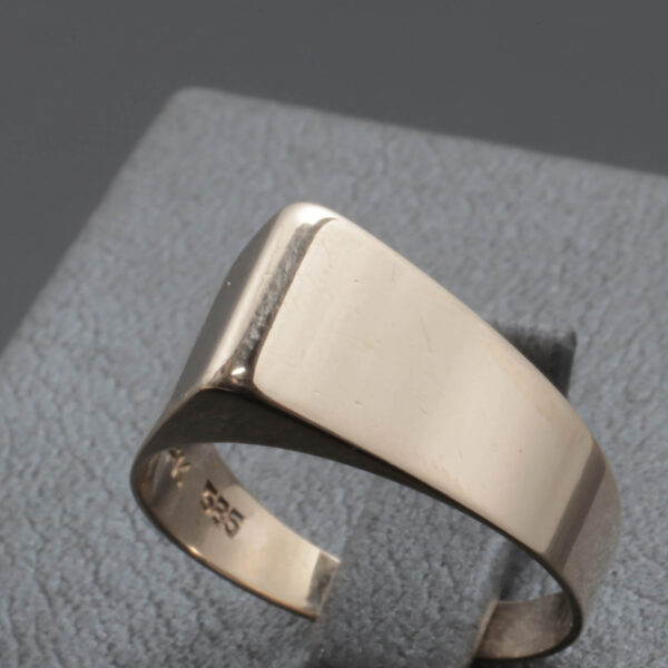 Dame ring i 14 karat guld