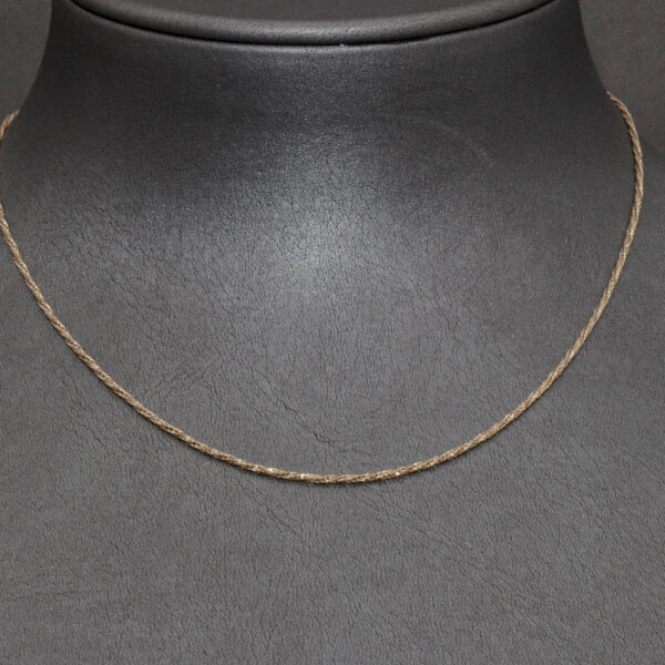 Snoet halskæde i 14 karat guld