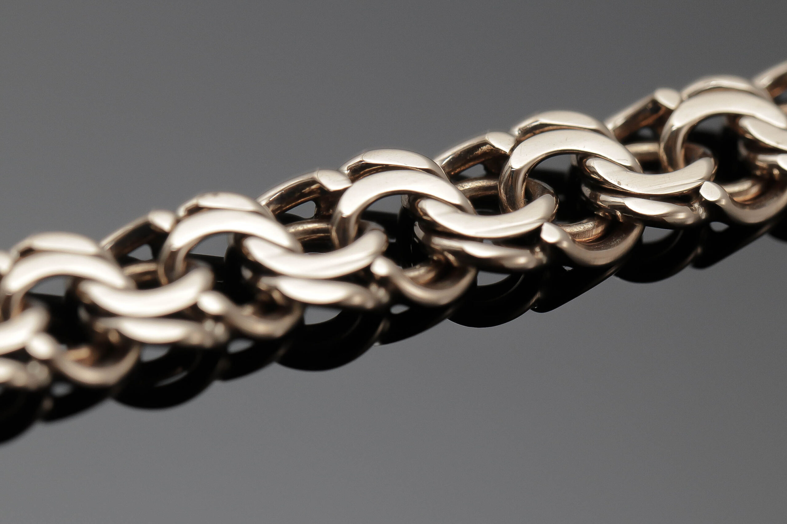 Bismarck halskæde med forløb i 14 karat guld