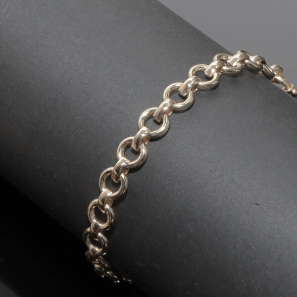 Rundanker armlænke i 14 karat guld – klassisk og tidløs elegance