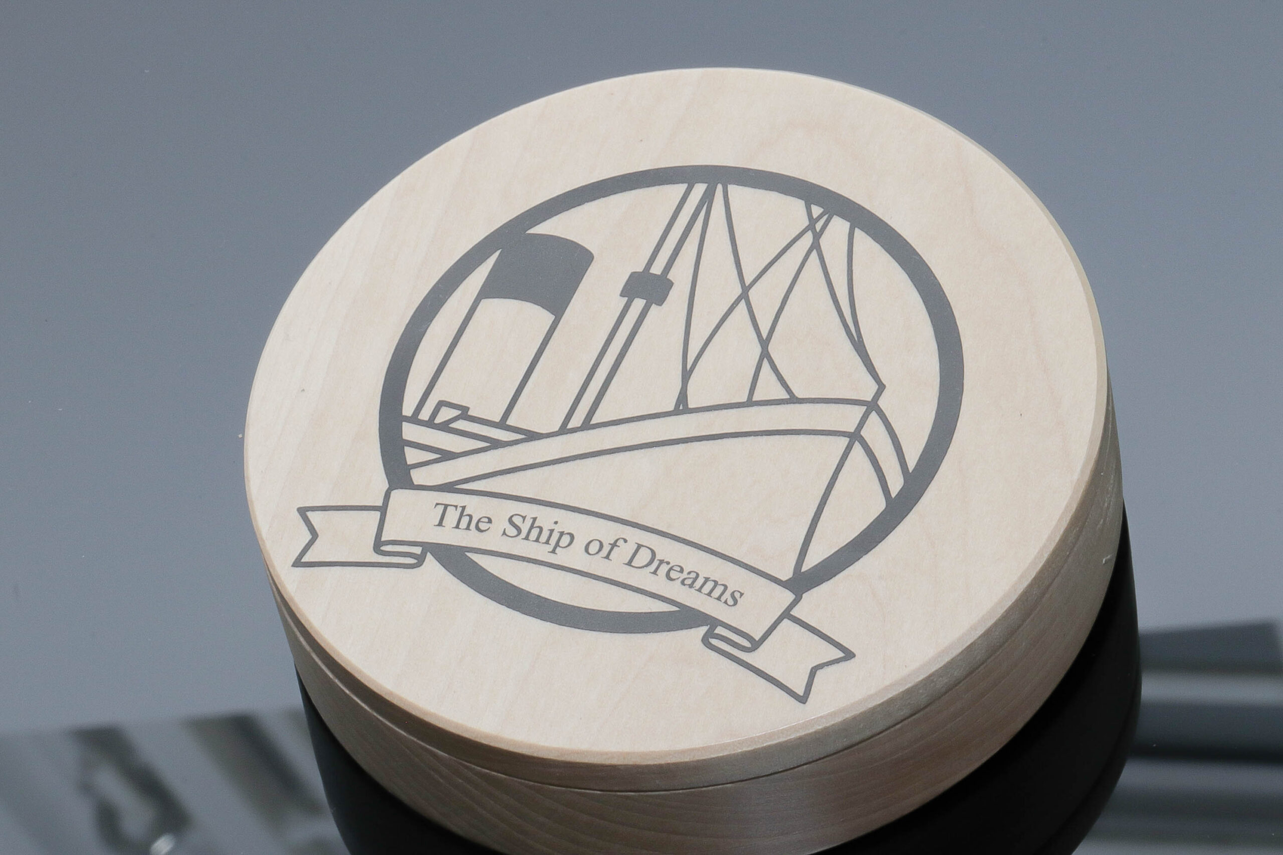 The Queen of the Ocean – Titanic R.M.S. 1/10 oz guldmønt (2022)