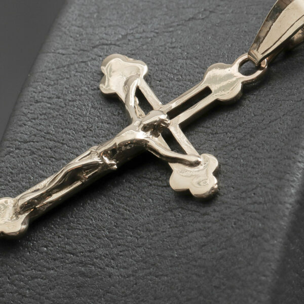 Kors i 14 karat guld